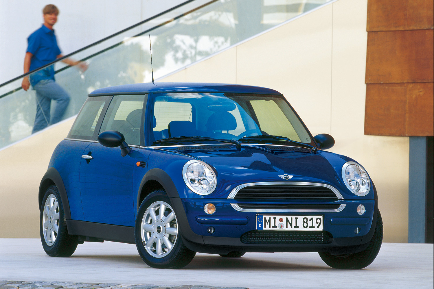 BMW MINIのフロントスタイリング