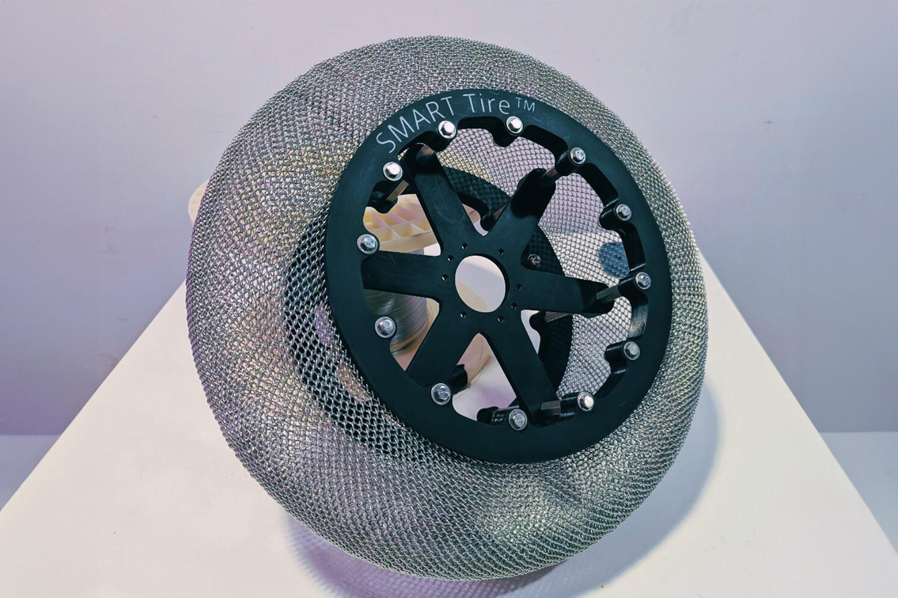 NASAが開発したニチノールタイヤ 〜 画像28