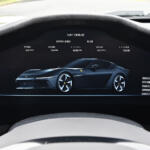 【画像】【試乗】やっぱりフェラーリのV12は裏切らない！　どこまでも走って行けそうな快速GT性能を引っ提げた「ドーディチ・チリンドリ」の魅力 〜 画像43