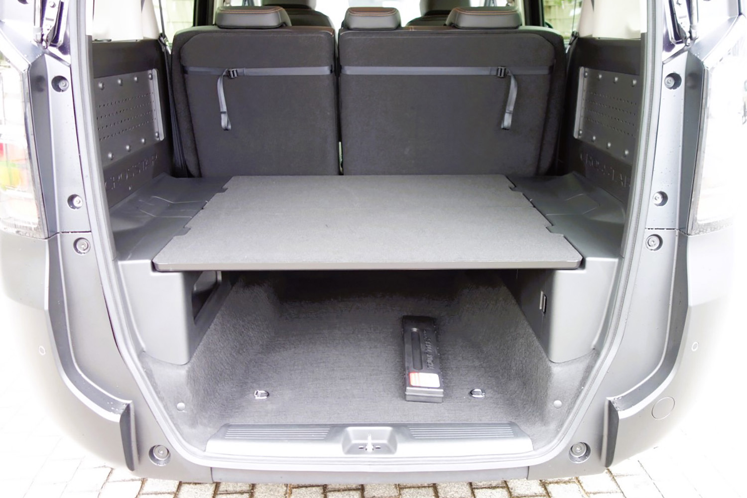 ホンダ・フリードクロスターのラゲッジ