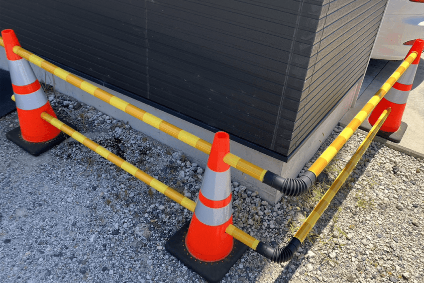 工事現場のイライラを解決した至極単純な発想！　工事現場のバリケードが地味にスゴイ進化を遂げていた