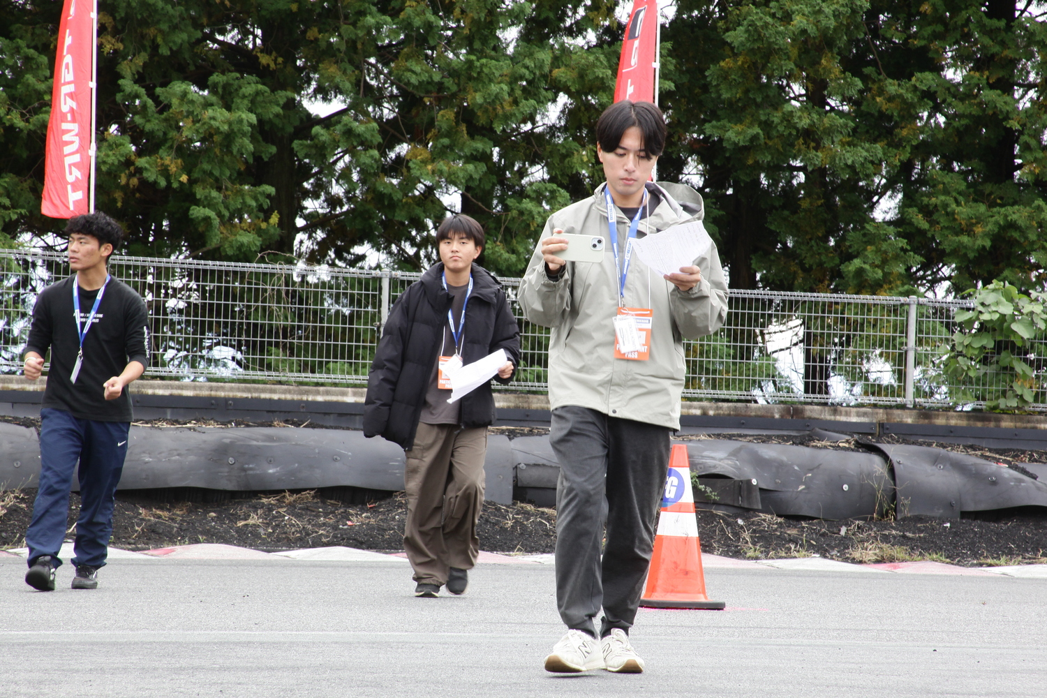 完熟歩行の様子