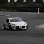 【画像】2025年の最速自動車部の座を勝ち取ったのは駒澤大学！　「2025フォーミュラジムカーナ」Rd.４全国大会で学生たちが熱戦を繰り広げた 〜 画像4