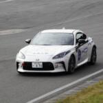 【画像】2025年の最速自動車部の座を勝ち取ったのは駒澤大学！　「2025フォーミュラジムカーナ」Rd.４全国大会で学生たちが熱戦を繰り広げた 〜 画像11