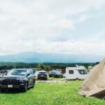 話題の「超新型デリカミニ」をどこよりも早く展示したのはキャンプ場！　オフロードや登坂の体験もできる「スターキャンプ2025 in 朝霧高原」で三菱車のスゴさを知った
