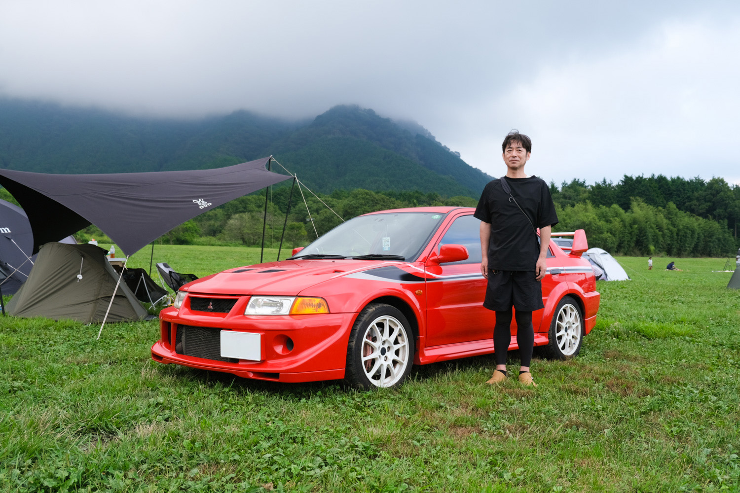 「三菱 ランサーエボリューションVI トミー・マキネン エディション」とオーナーのふうたさん 〜 画像36