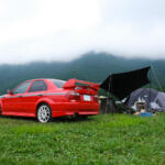 【画像】超希少なトミマキ仕様のエボVIでキャンプだと!?　個性豊かなモデルが大集合した「スターキャンプ2025 in 朝霧高原」で感じた三菱愛 〜 画像35