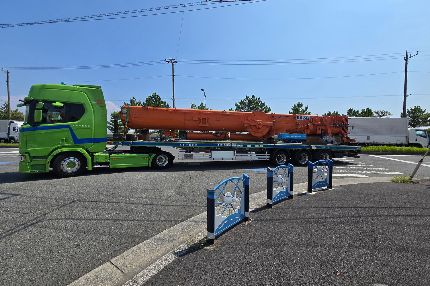 非日常的な風景が広がる埠頭や人工島はドライブにもってこいだった 〜 画像7