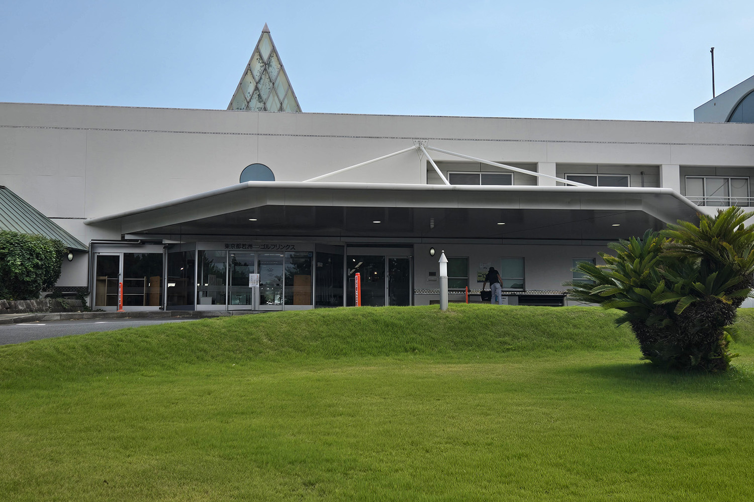 非日常的な風景が広がる埠頭や人工島はドライブにもってこいだった 〜 画像20