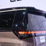 【画像】これでもう「見下ろされ」ない！　ド迫力に進化した新型エルグランドのデザインを担当に直撃【ジャパンモビリティショー2025】 〜 画像6