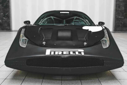 公道はもちろんサーキットでも走行は認めないって実質オブジェ!?　それでも１億８千万円で落札されたフェラーリの開発車両とは