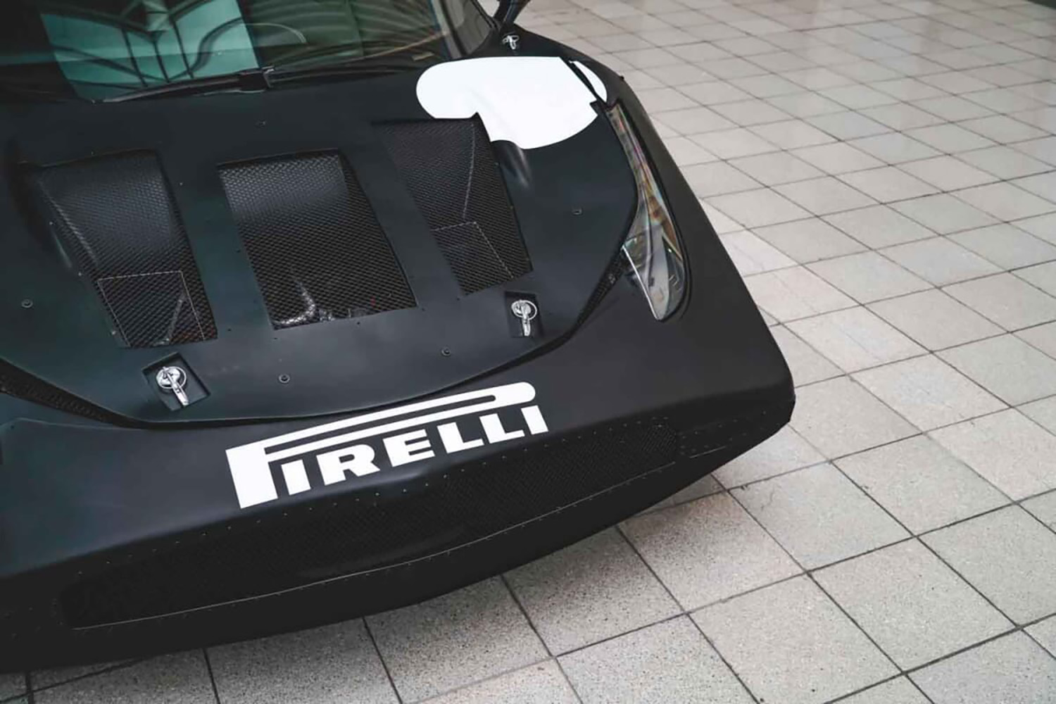 公道やサーキットも走行不可の「F150 M4」が約1億7882万円で落札 〜 画像22