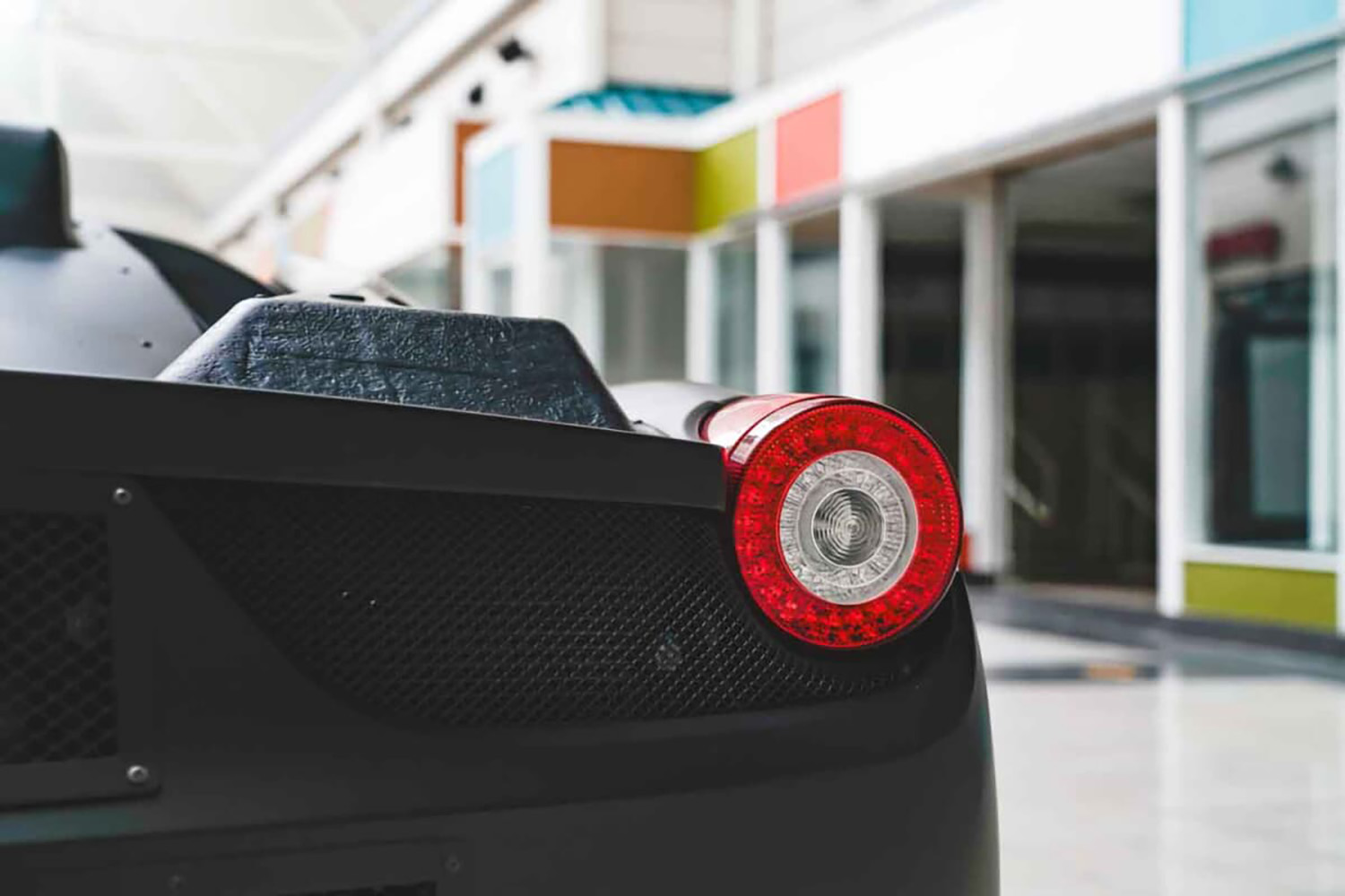 公道やサーキットも走行不可の「F150 M4」が約1億7882万円で落札 〜 画像28