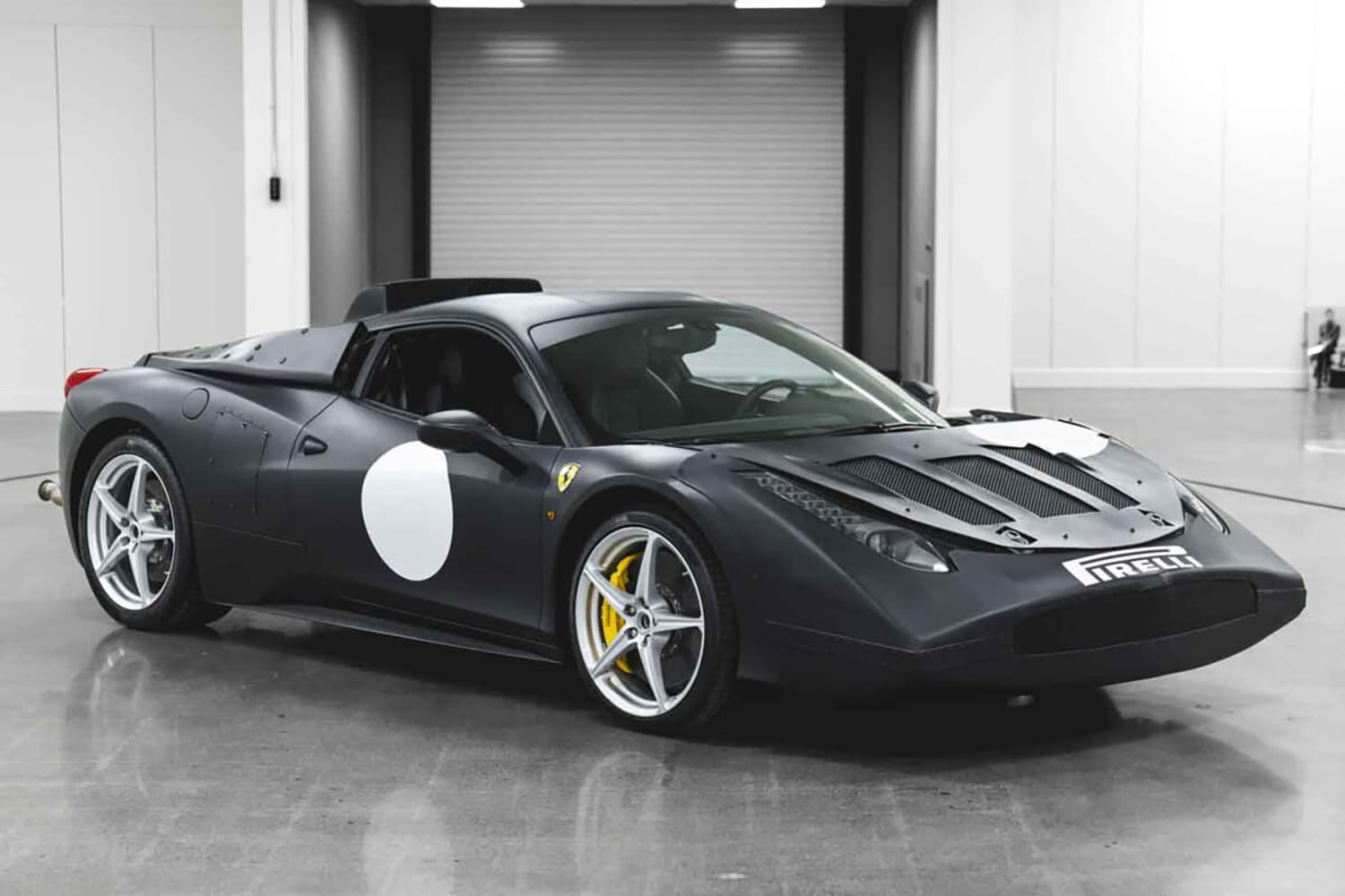 公道やサーキットも走行不可の「F150 M4」が約1億7882万円で落札