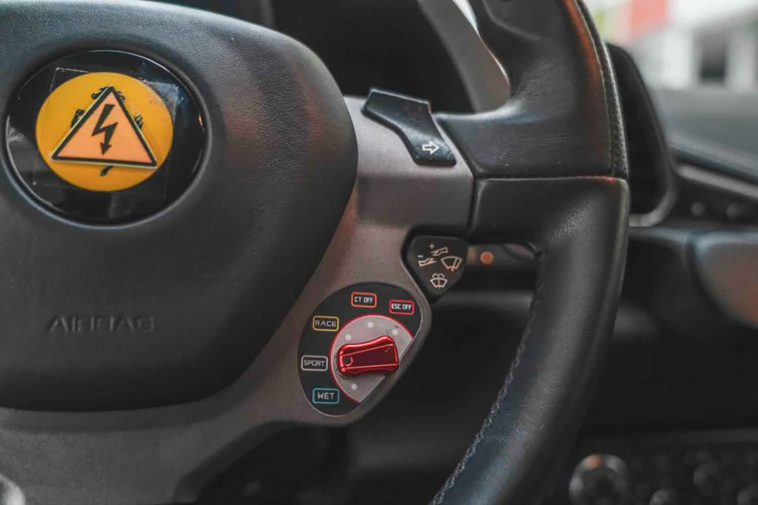 公道やサーキットも走行不可の「F150 M4」が約1億7882万円で落札 〜 画像10