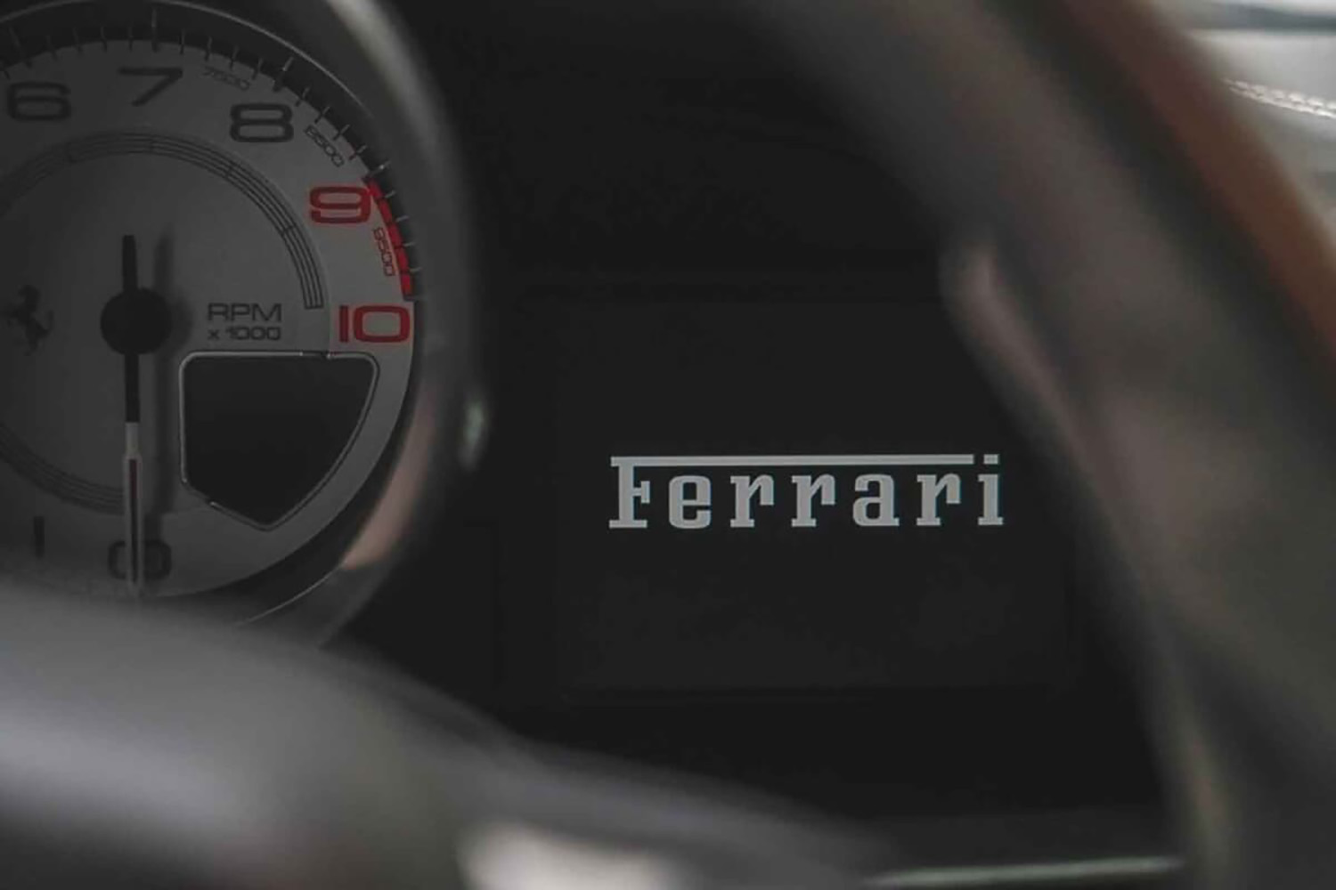 公道やサーキットも走行不可の「F150 M4」が約1億7882万円で落札 〜 画像12