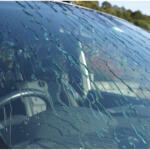 【画像】走行中のウォッシャー液使用は後続車への嫌がらせ？　残念ながら違法性はないものの使い方は考慮すべき 〜 画像2