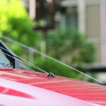 【画像】走行中のウォッシャー液使用は後続車への嫌がらせ？　残念ながら違法性はないものの使い方は考慮すべき 〜 画像3