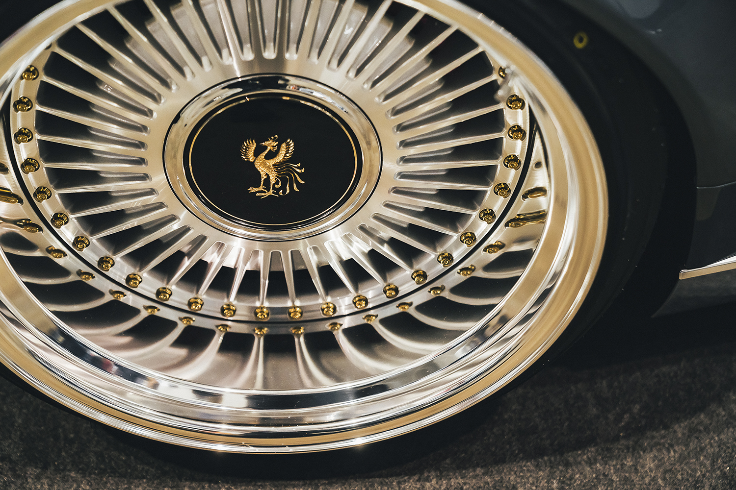 スペーサー無しで純正ルックのツライチを目指す「純正ホイールワイド化」のディープな世界とは？