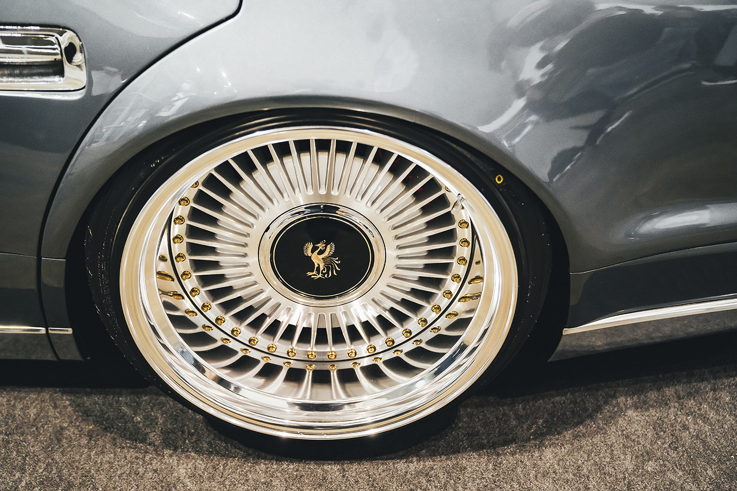 リバレルでワイド加工した純正ホイールを装着したクルマ 〜 画像3