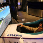 【画像】ホントにこれ同じゲームかよ……没入感がヤバイ！　HRCが作った本物のフォーミュラカーを使ったレースシム筐体が衝撃だった 〜 画像29