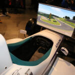 【画像】ホントにこれ同じゲームかよ……没入感がヤバイ！　HRCが作った本物のフォーミュラカーを使ったレースシム筐体が衝撃だった 〜 画像22