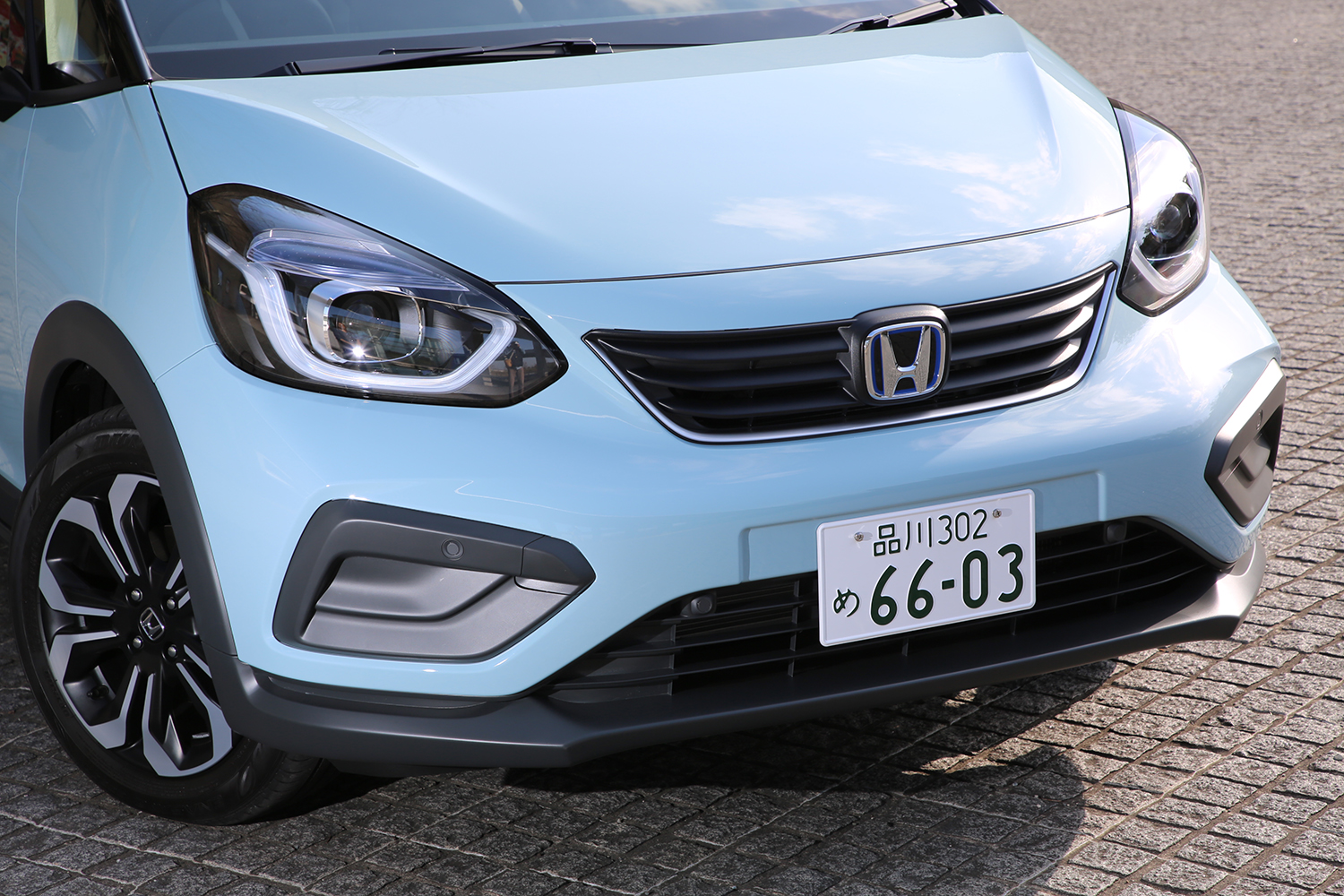 4代目フィット・クロスターのフロントスタイリング 〜 画像19