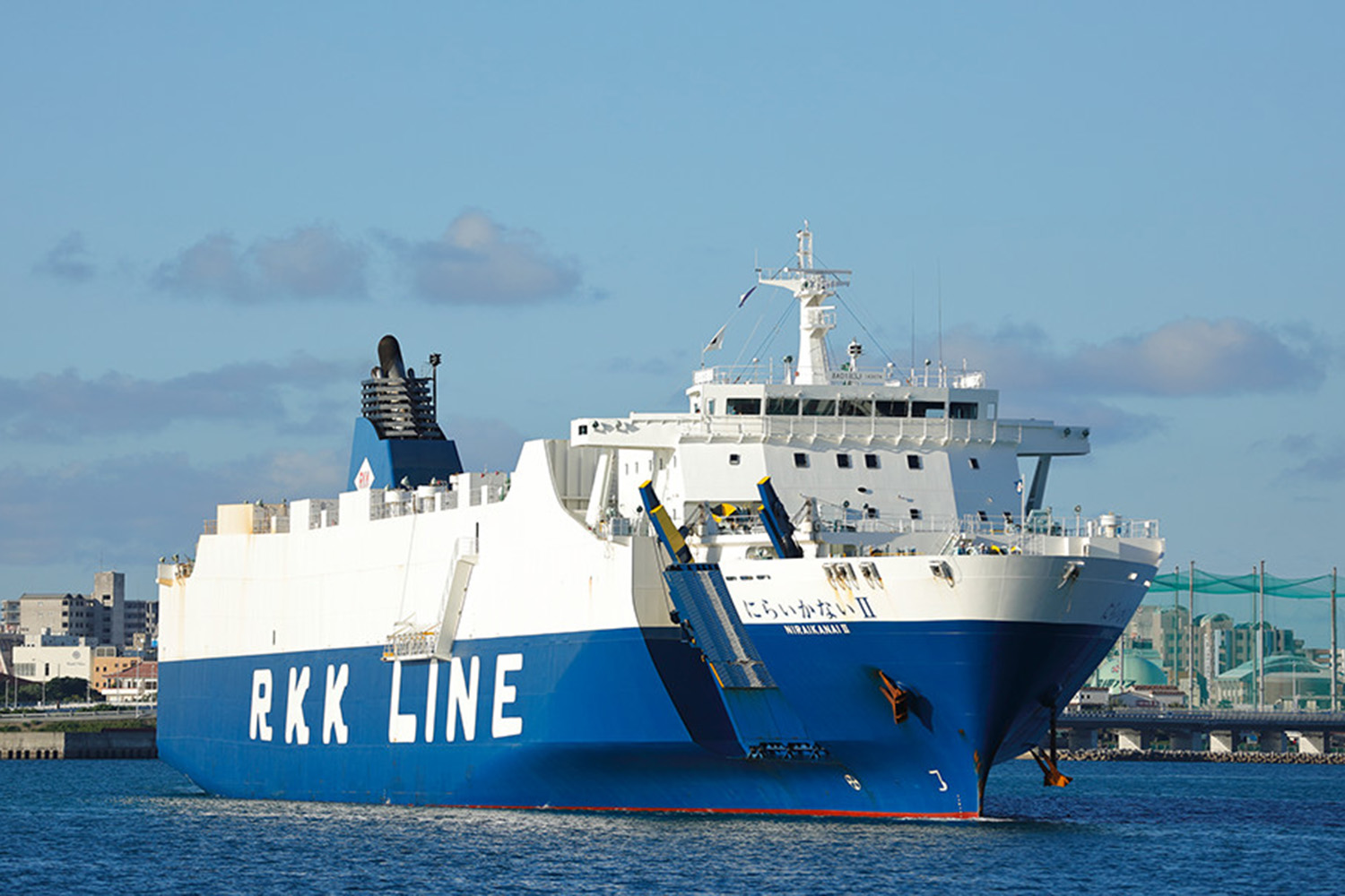 RO-RO船員とトレーラー運転手の神業が物流を支えていた