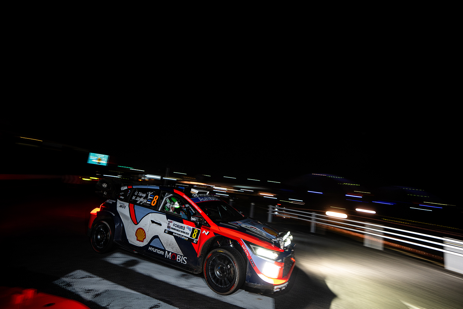 見事トヨタ勢が表彰台を独占! バラエティに富んだステージに加え運営や動員も上々のラリー・ジャパンの総括 〜 画像4