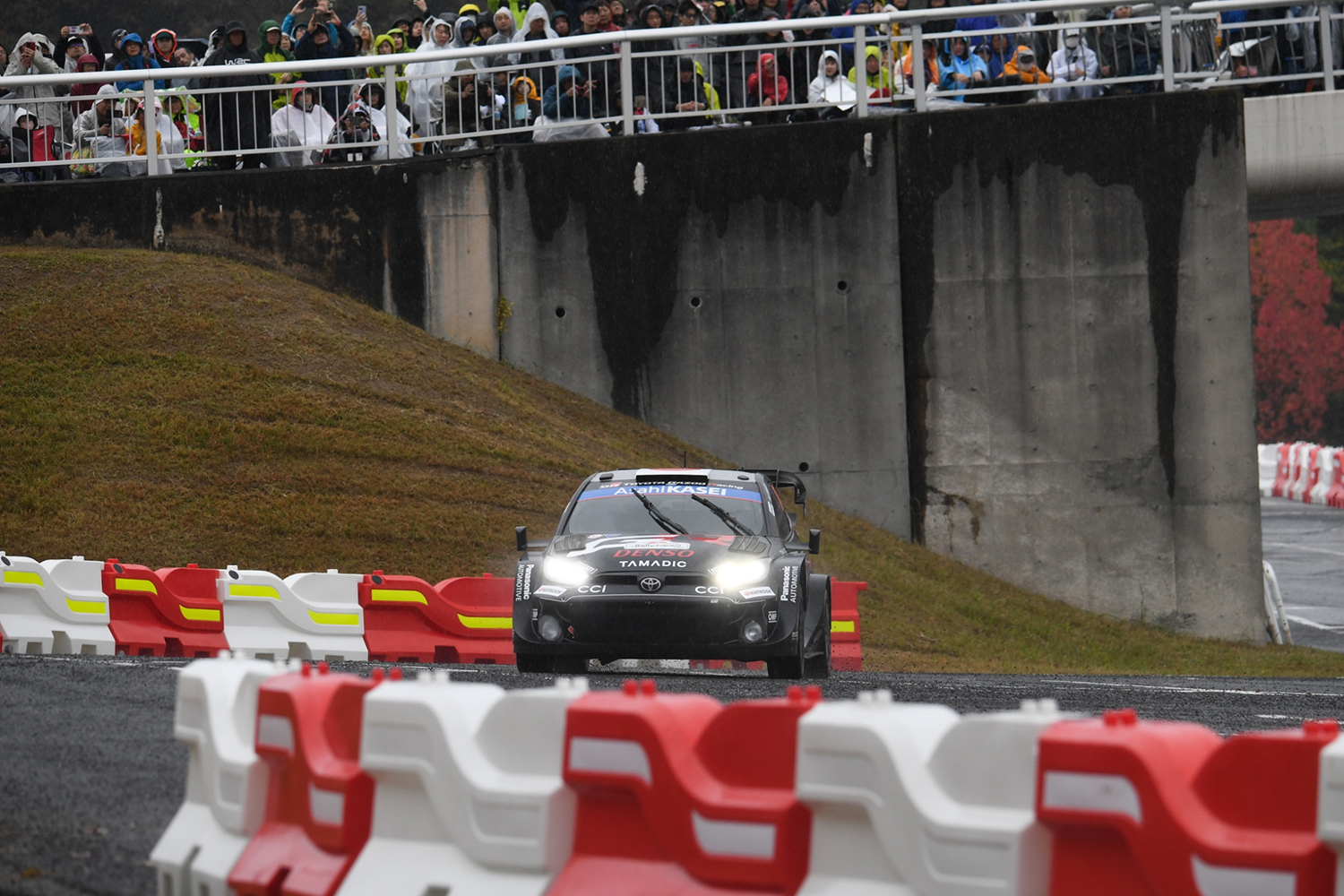 見事トヨタ勢が表彰台を独占! バラエティに富んだステージに加え運営や動員も上々のラリー・ジャパンの総括 〜 画像8