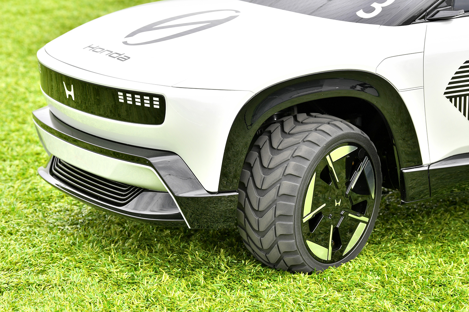 世界陸上で活躍した「Honda 0 RC」の操縦を桂 伸一さんが体験 〜 画像17