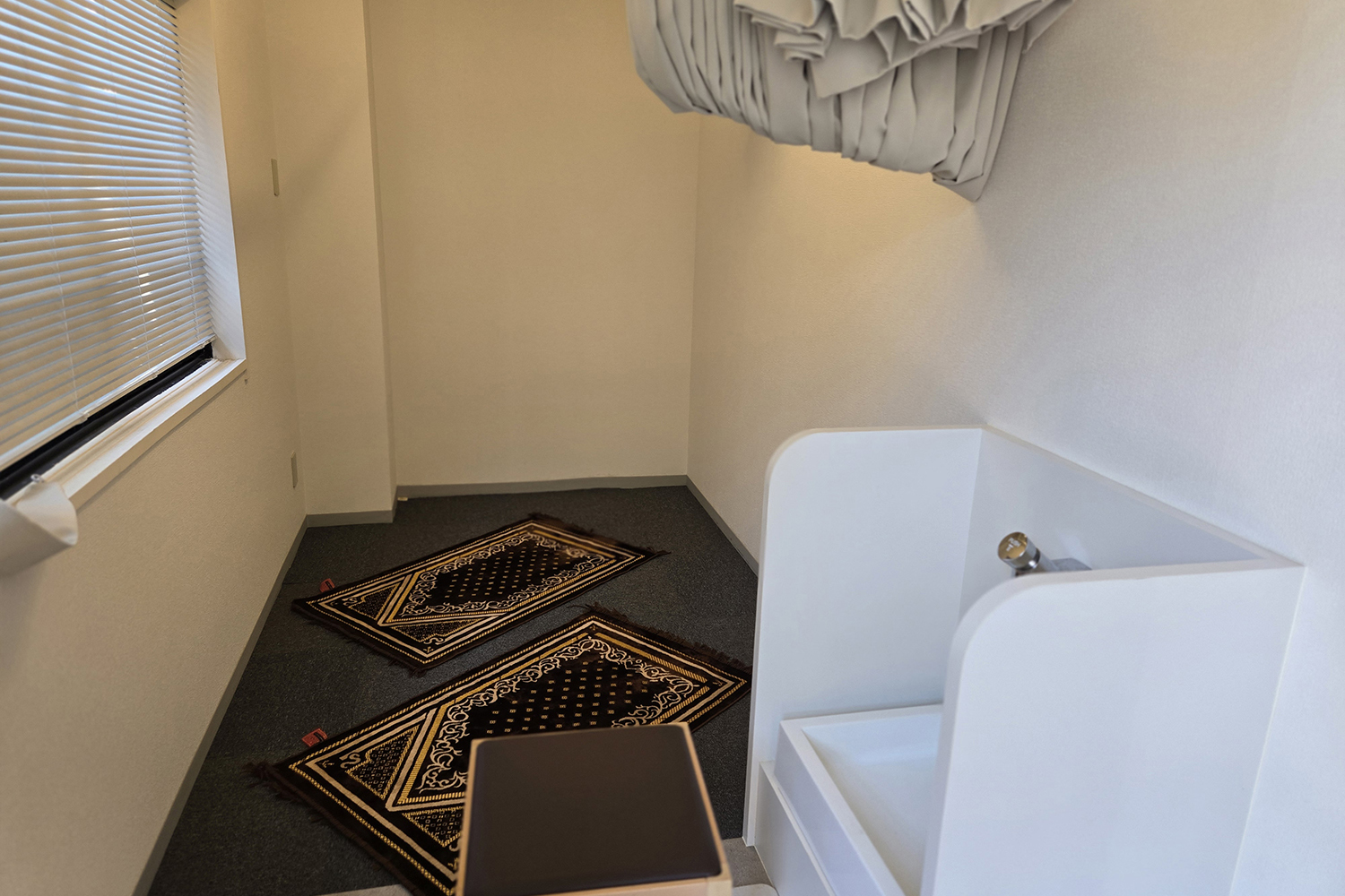 諏訪湖SAの「ハイウェイ温泉諏訪湖」 〜 画像8