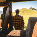 【画像】キャンピングカーというよりラウンジカー！　メルセデス謹製の「マルコポーロ」の贅を極めた中身をとくとご覧あれ 〜 画像4