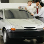 【画像】このチープなクルマを「ポルシェ」が開発って……ファンは泣きたくなるぞ！　中国政府の依頼で作るもボツにされた「C88」というポルシェ渾身の人民車 〜 画像1