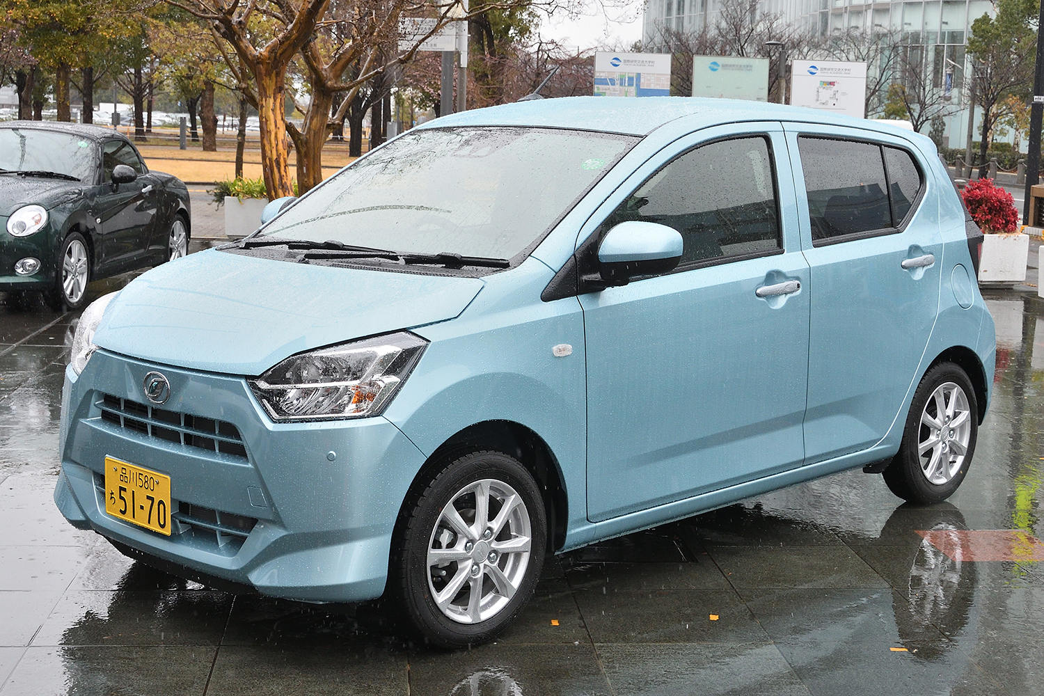 ダイハツ・ミライースのフロントスタイリング