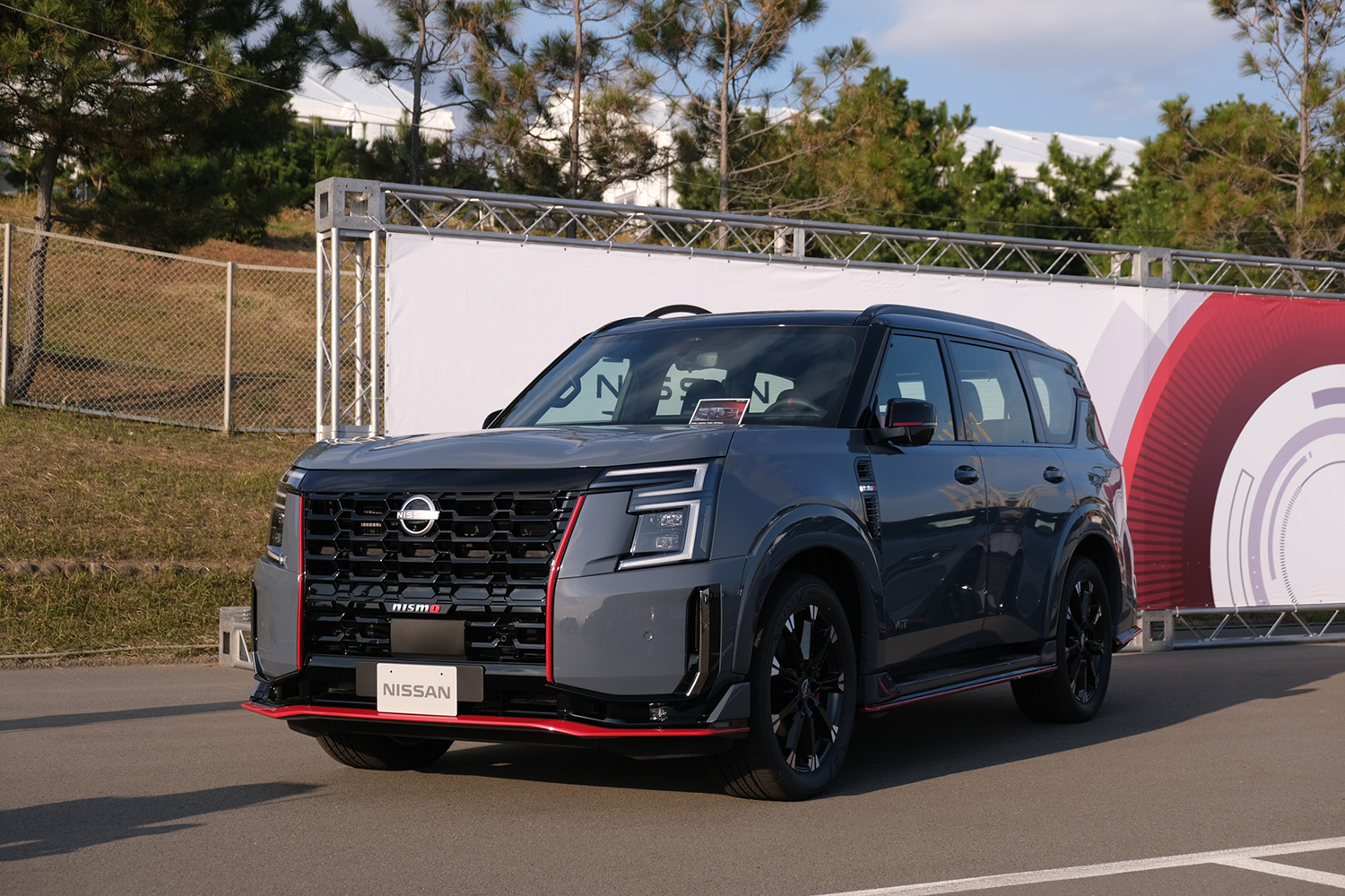 パトロールNISMOのフロントスタイリング 〜 画像19