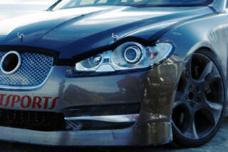 ジャガー史上最速の爆速セダン「ロケットスポーツXFR V8」の最高速チャレンジ伝説