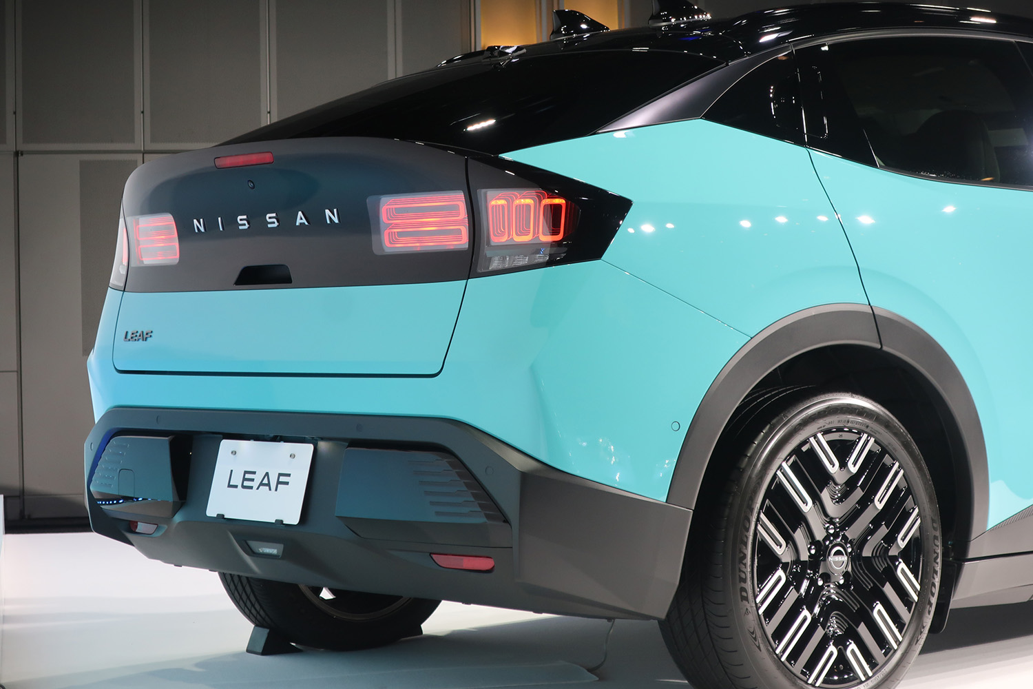 新型「日産リーフ」のリヤスタイリング 〜 画像8