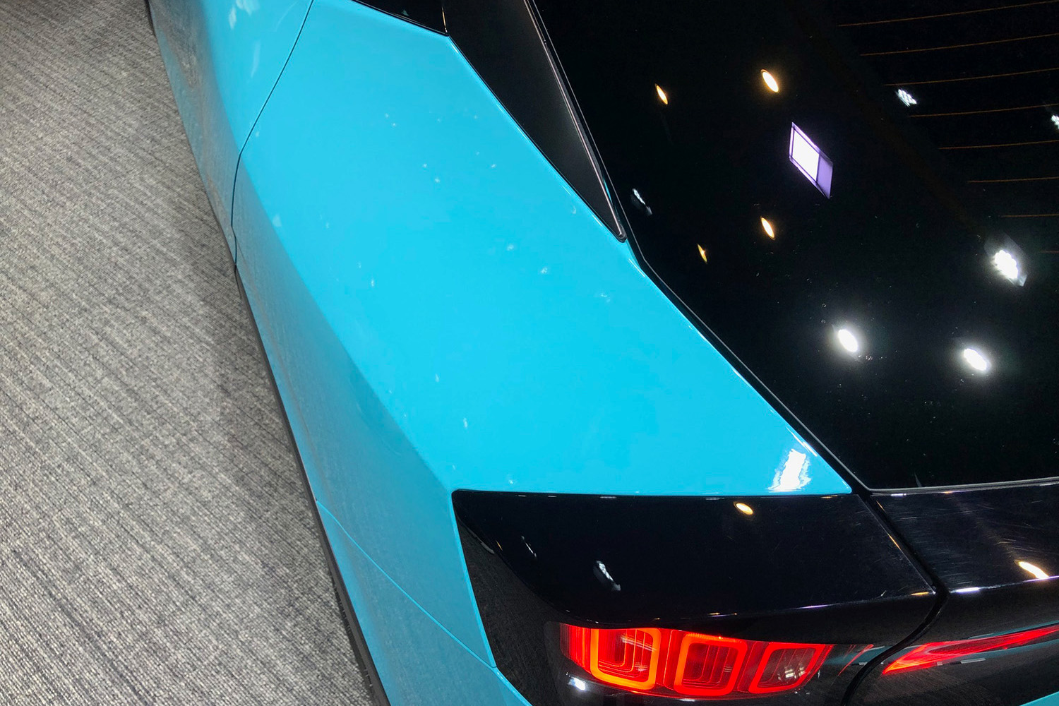 新型「日産リーフ」のリヤフェンダー 〜 画像6