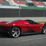 【画像】えっ、クラシックカーでもないのに2.6億円のフェラーリが38億円で落札!?　600台目の限定車「SP3」にあり得ないプライスが付いたワケ 〜 画像4