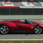 【画像】えっ、クラシックカーでもないのに2.6億円のフェラーリが38億円で落札!?　600台目の限定車「SP3」にあり得ないプライスが付いたワケ 〜 画像7