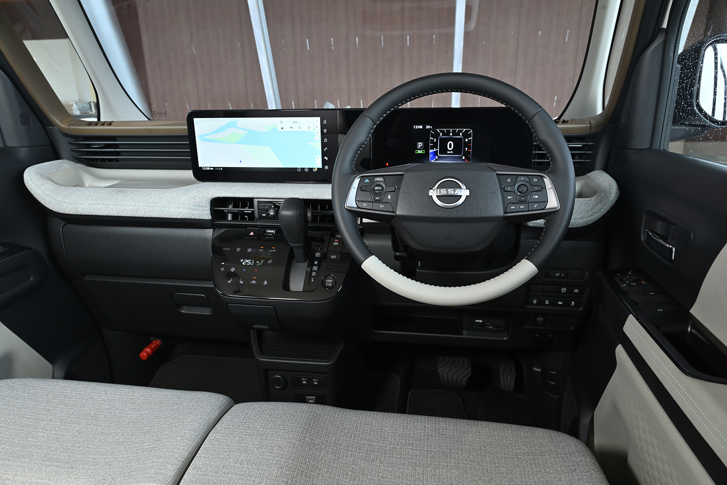 新型日産「ルークス」のインテリア 〜 画像10