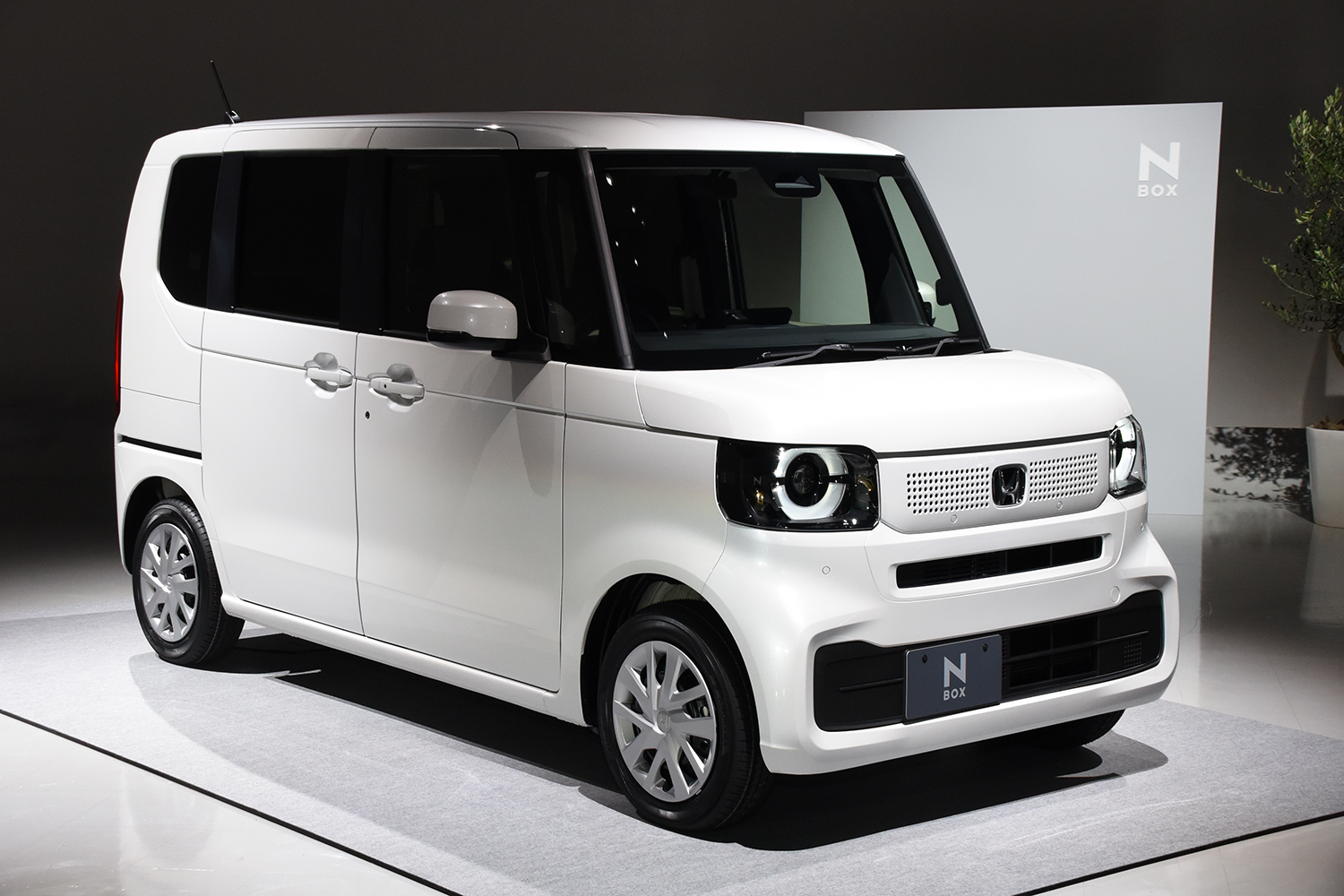 新型「日産ルークス」と「ホンダN-BOX」を比較してわかる違いとは 〜 画像49