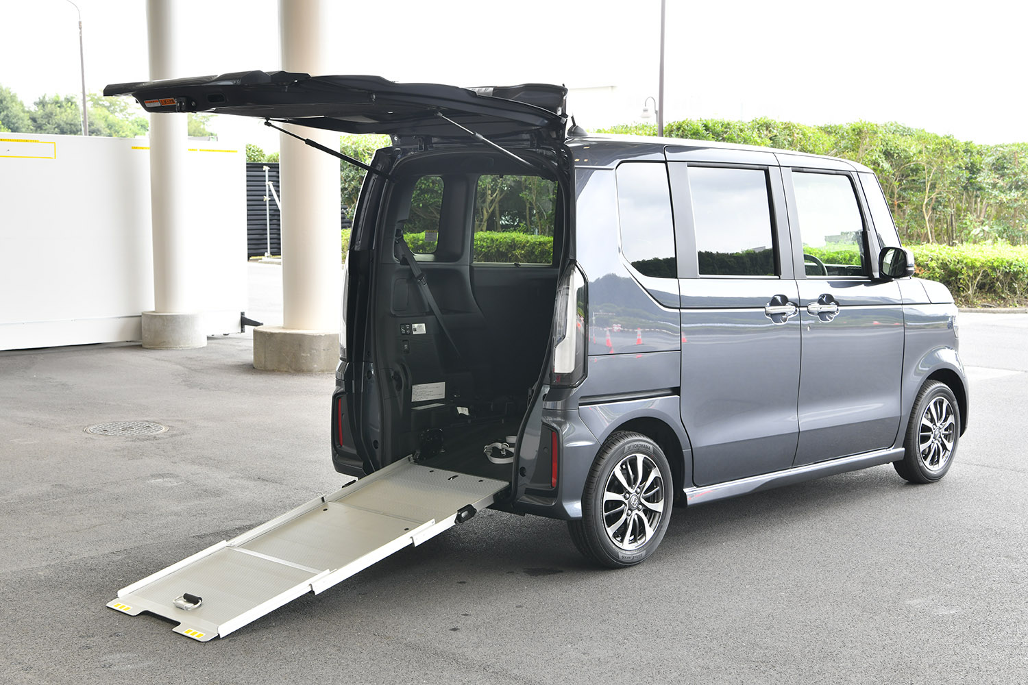 ホンダ「N-BOX」のスロープ仕様 〜 画像60