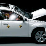 【画像】より安全なクルマを選ぶなら注目！　「フルラップ」「オフセット」２つの衝突試験の中身 〜 画像3