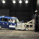 【画像】より安全なクルマを選ぶなら注目！　「フルラップ」「オフセット」２つの衝突試験の中身 〜 画像6