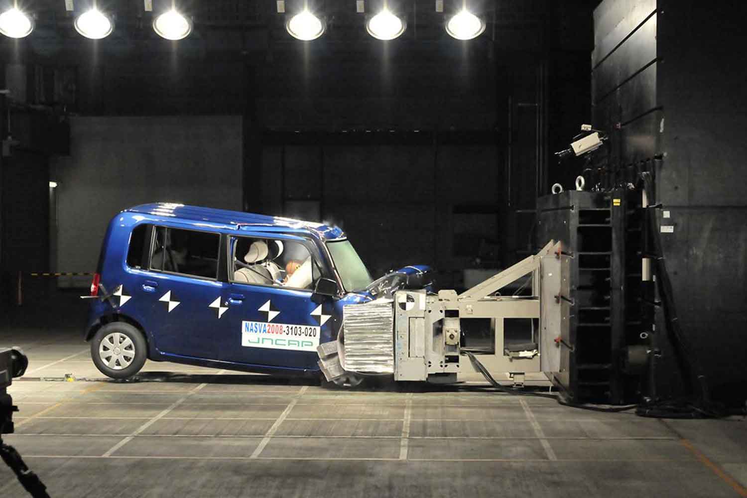 オフセット衝突のイメージ