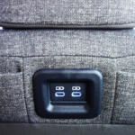 【画像】いまどきのクルマ選びはココも重要！　USBポートの数と種類をチェックすべし 〜 画像1