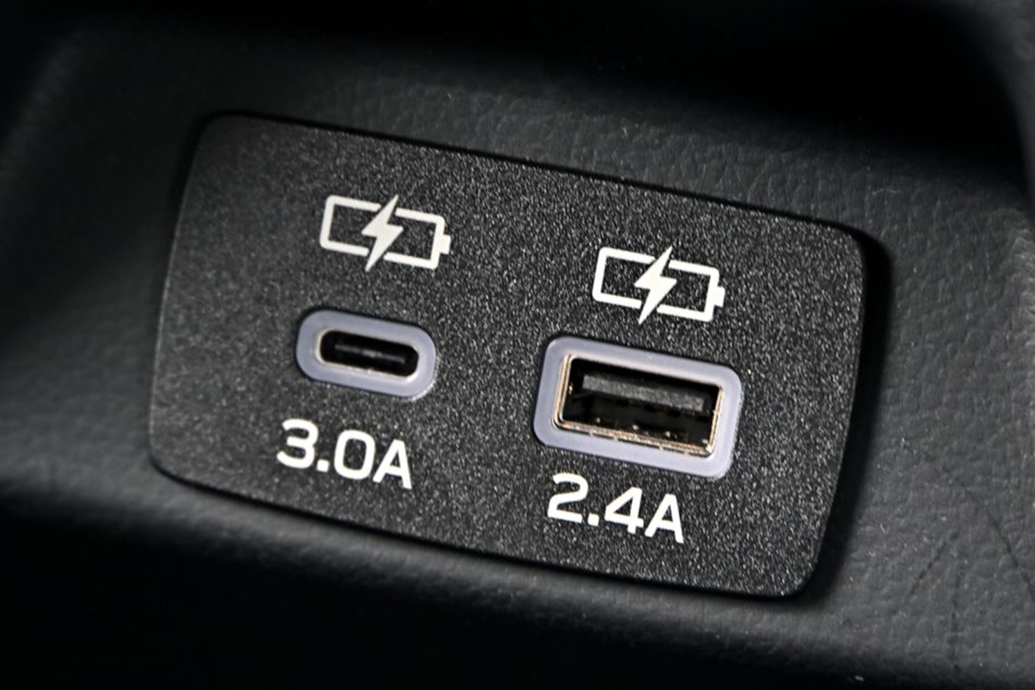 USBタイプAとタイプC 〜 画像9