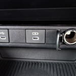 【画像】いまどきのクルマ選びはココも重要！　USBポートの数と種類をチェックすべし 〜 画像10